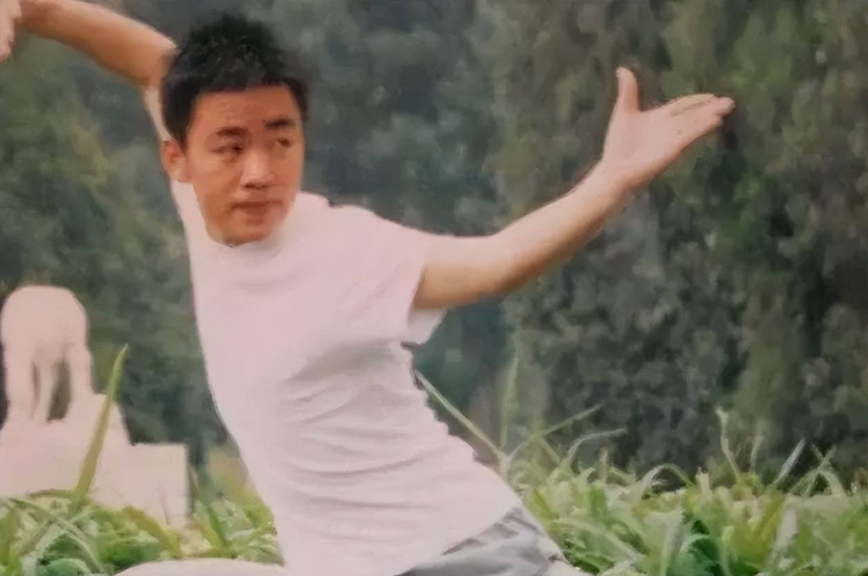 解气！自从不忠诚事件发生8年后，王宝强和马蓉迎来各自的结局