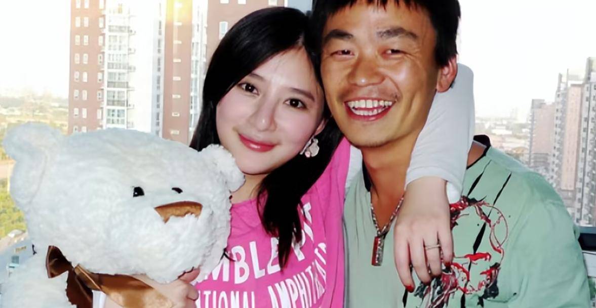 解气！自从不忠诚事件发生8年后，王宝强和马蓉迎来各自的结局