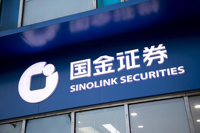 华金证券上海(华金证券上海陆家嘴环路营业部是量化基金吗)